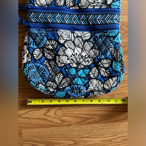 Vera Bradley triple zip bag - Picture 15 of 16